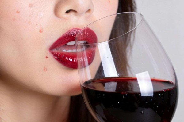 红酒喝了不难受吗？为什么会有这样的疑问