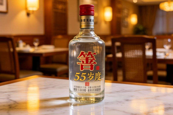 53度白酒真的不伤胃吗？深度剖析白酒与胃部健康的关联