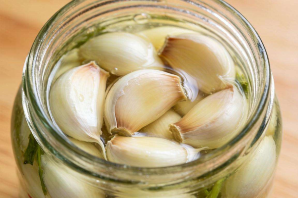 做糖蒜是否要加白酒?一文揭晓答案