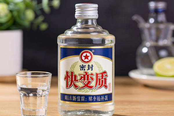 白酒快变质别慌！这些补救方法让你的佳酿“起死回生”